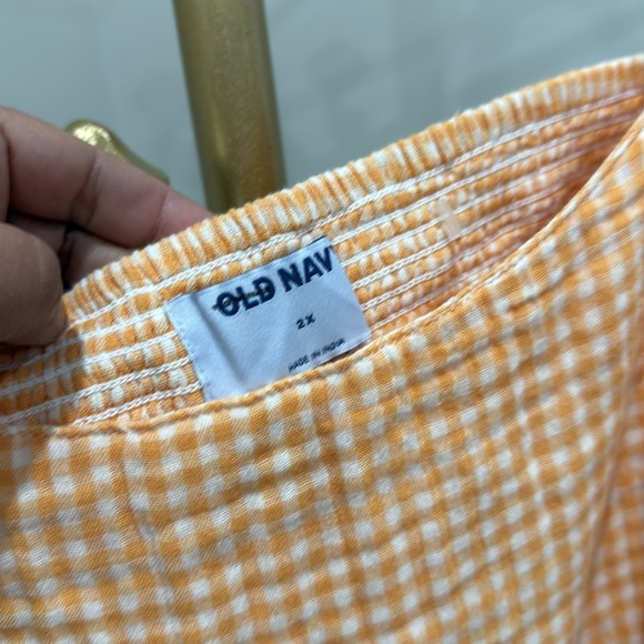 NWOT old navy gingham orange white tank plus 2x - Picture 3 of 6
